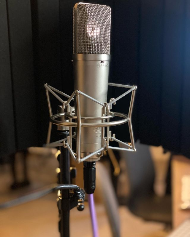 PA-02 XLR Microphone cable with high-quality vocal recording :) @thehub.ibiza